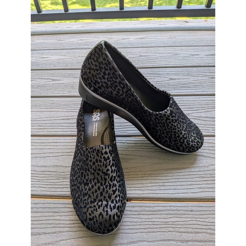 SAS Bliss Loafer Women's 9.5 WW Black Leopard Flex Wedge Tripad Comfort Shoe
